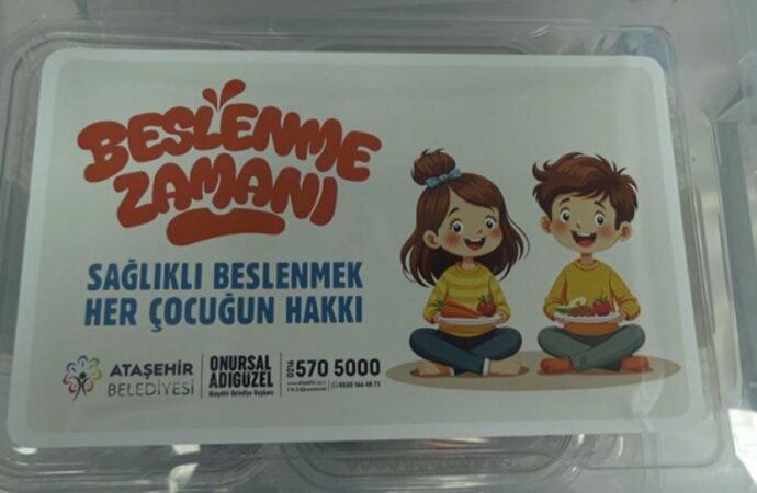 Ataşehir Belediyesi’nden öğrencilere 65 bin adet beslenme paketi